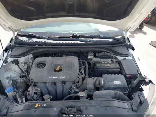 Продажа на аукционе авто 2018 Hyundai Elantra Sel, vin: 5NPD84LF9JH233929, номер лота: 45749607