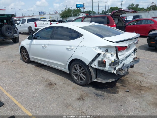 Продажа на аукционе авто 2018 Hyundai Elantra Sel, vin: 5NPD84LF9JH233929, номер лота: 45749607
