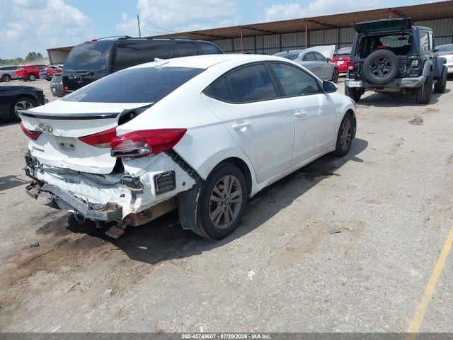 Продажа на аукционе авто 2018 Hyundai Elantra Sel, vin: 5NPD84LF9JH233929, номер лота: 45749607