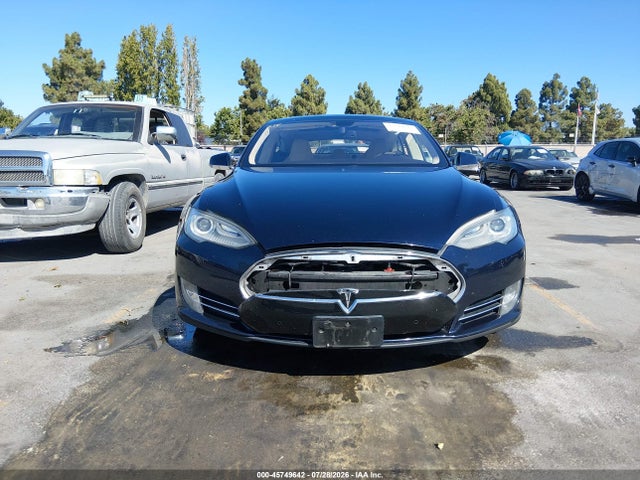 Tesla Model S P85 2014 5YJSA1H19EFP36839 Image 12