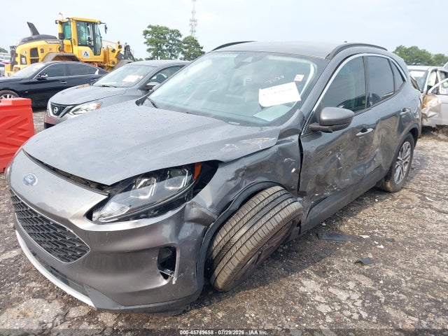 45749658 :رقم المزاد ، 1FMCU0H63NUA91822 vin ، 2022 Ford Escape Sel مزاد بيع