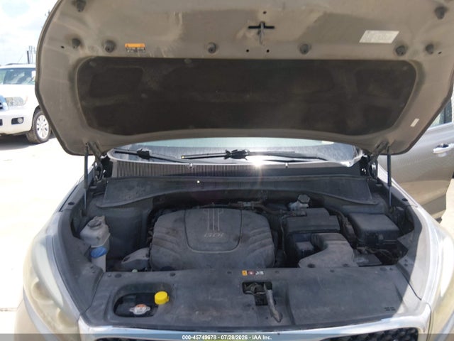 5XYPG4A50GG114175 KIA Sorento 3.3l Lx