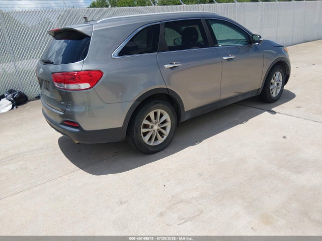 5XYPG4A50GG114175 KIA Sorento 3.3l Lx