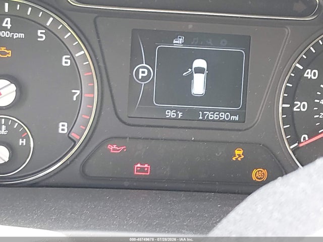 5XYPG4A50GG114175 KIA Sorento 3.3l Lx