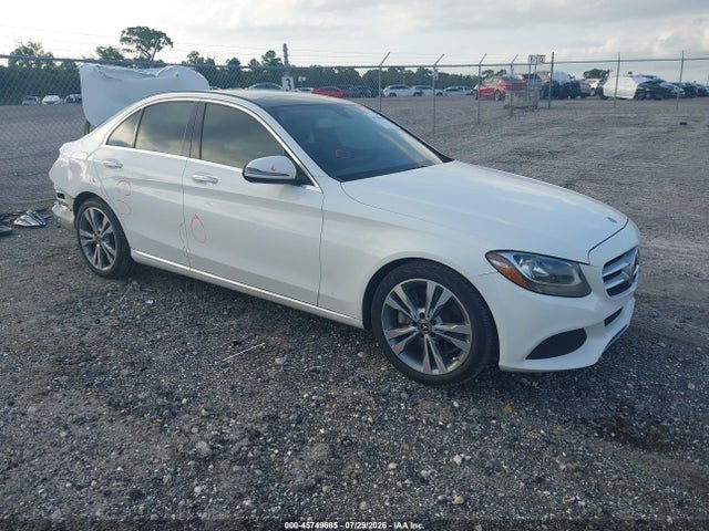 Aukcja sprzedaży 2017 Mercedes-benz C 300, vin: 55SWF4JBXHU220077, numer aukcji: 45749685