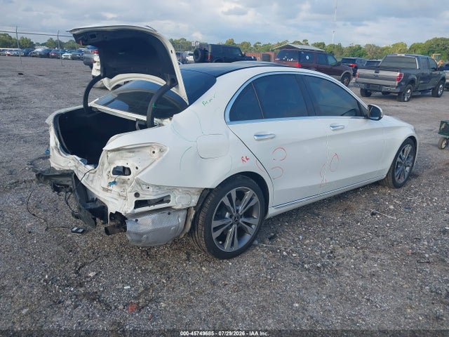 45749685 :رقم المزاد ، 55SWF4JBXHU220077 vin ، 2017 Mercedes-benz C 300 مزاد بيع