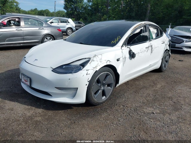 2021 Tesla Model 3 Standard Range Plus Rear-wheel Drive მანქანა იყიდება აუქციონზე, vin: 5YJ3E1EA6MF060605, აუქციონის ნომერი: 45749694