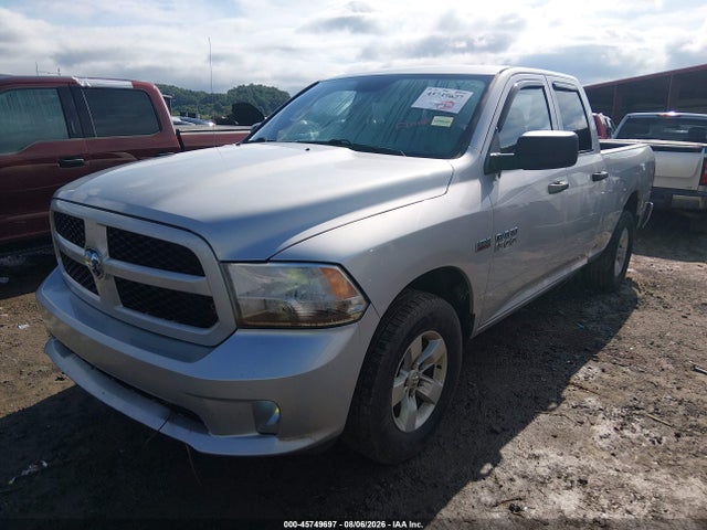 45749697 :رقم المزاد ، 1C6RR7FTXJS351096 vin ، 2018 Ram 1500 Express  4x4 6'4 Box مزاد بيع