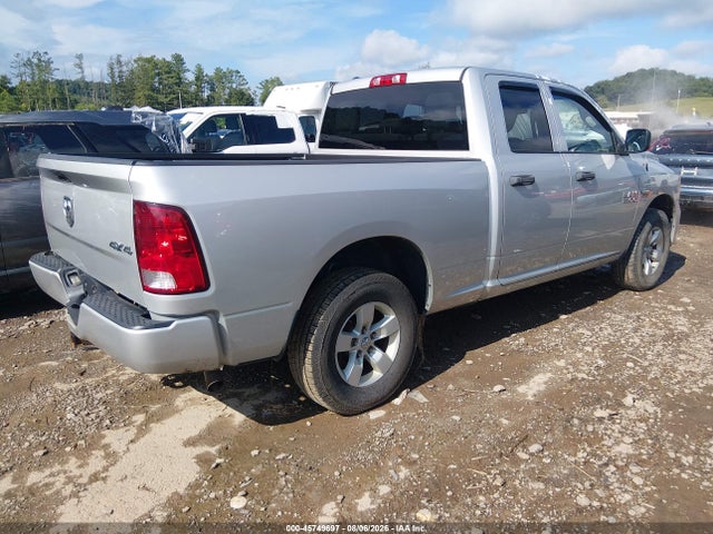 45749697 :رقم المزاد ، 1C6RR7FTXJS351096 vin ، 2018 Ram 1500 Express  4x4 6'4 Box مزاد بيع