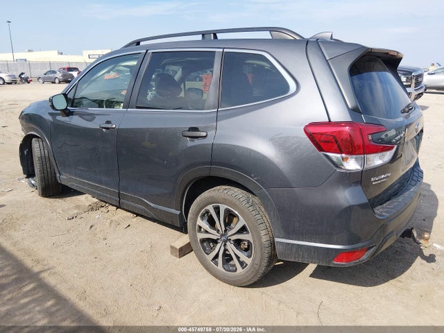 Subaru Forester Limited 2021 JF2SKASC4MH454440 Image 3