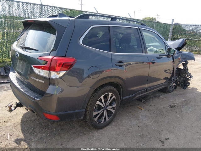 Subaru Forester Limited 2021 JF2SKASC4MH454440 Image 4