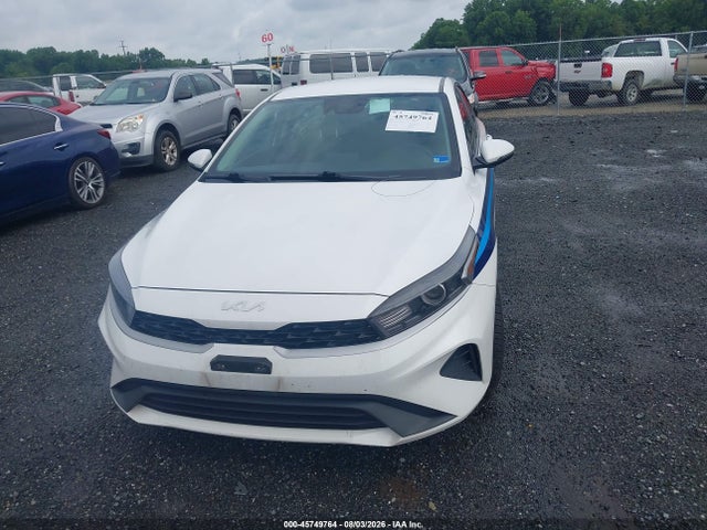 2023 Kia Forte Lxs მანქანა იყიდება აუქციონზე, vin: 3KPF24AD7PE594844, აუქციონის ნომერი: 45749764