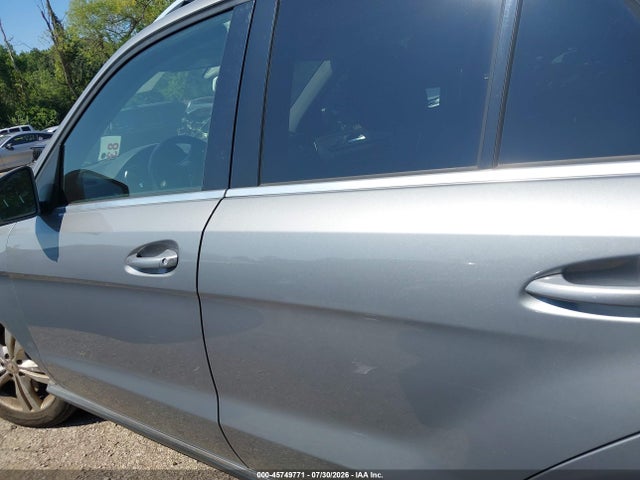 45749771 :رقم المزاد ، 4JGDA5HB6FA524222 vin ، 2015 Mercedes-benz Ml 350 4matic مزاد بيع
