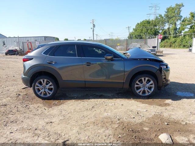 2022 Mazda Cx-30 Premium მანქანა იყიდება აუქციონზე, vin: 3MVDMBDL5NM438957, აუქციონის ნომერი: 45749773
