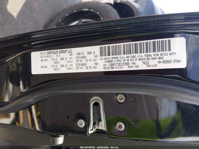 45749780 :رقم المزاد ، 1C6RR7VT2ES157895 vin ، 2014 Ram 1500 Laramie مزاد بيع