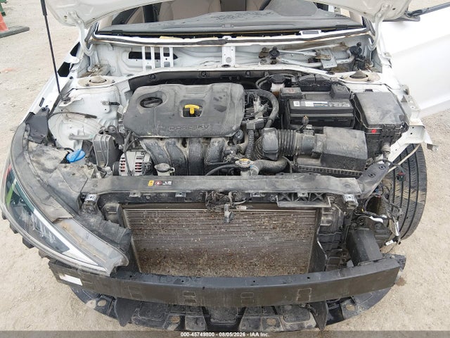 45749800 :رقم المزاد ، 5NPD84LF3LH521416 vin ، 2020 Hyundai Elantra Sel مزاد بيع
