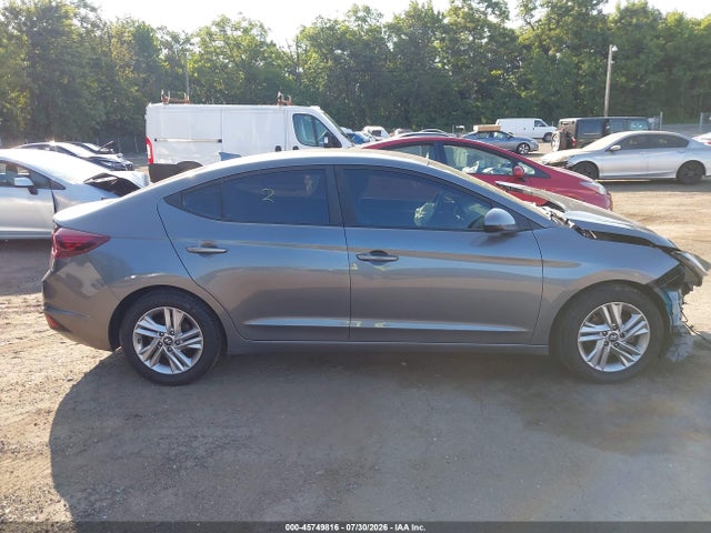 45749816 :رقم المزاد ، 5NPD84LF5KH473982 vin ، 2019 Hyundai Elantra Sel مزاد بيع