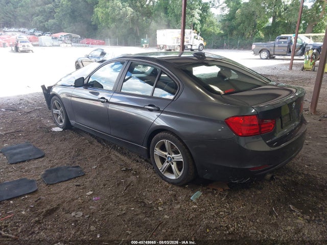 BMW 328I 2014 WBA3C1C52EK109649 Image 3