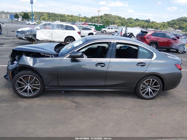 45749906 :رقم المزاد ، 3MW5R7J01L8B03891 vin ، 2020 Bmw 330i Xdrive مزاد بيع