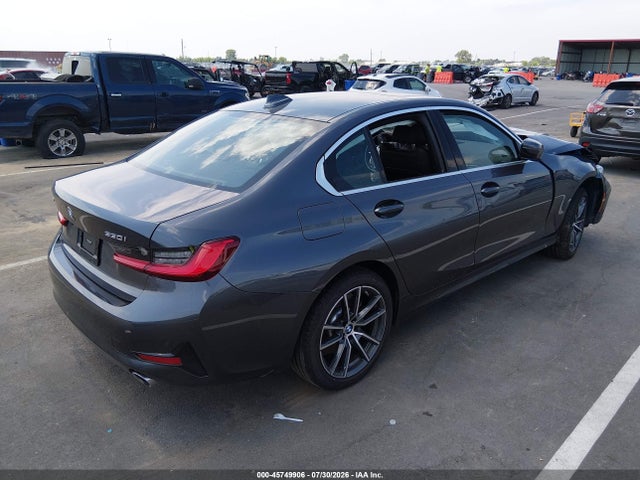45749906 :رقم المزاد ، 3MW5R7J01L8B03891 vin ، 2020 Bmw 330i Xdrive مزاد بيع