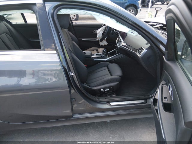 45749906 :رقم المزاد ، 3MW5R7J01L8B03891 vin ، 2020 Bmw 330i Xdrive مزاد بيع