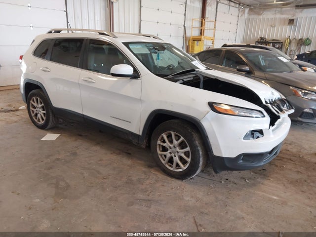 45749944 :رقم المزاد ، 1C4PJLCS0GW347376 vin ، 2016 Jeep Cherokee Latitude مزاد بيع