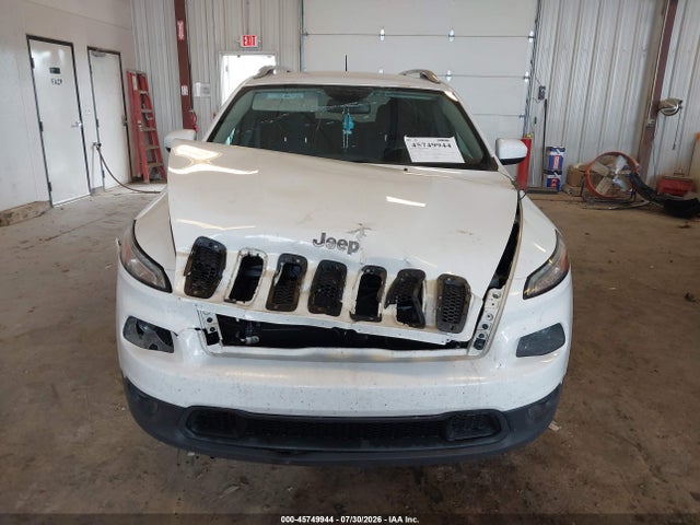 45749944 :رقم المزاد ، 1C4PJLCS0GW347376 vin ، 2016 Jeep Cherokee Latitude مزاد بيع