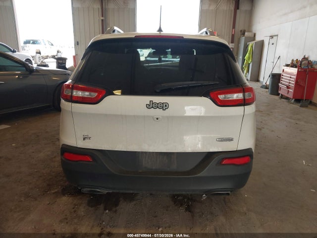 45749944 :رقم المزاد ، 1C4PJLCS0GW347376 vin ، 2016 Jeep Cherokee Latitude مزاد بيع