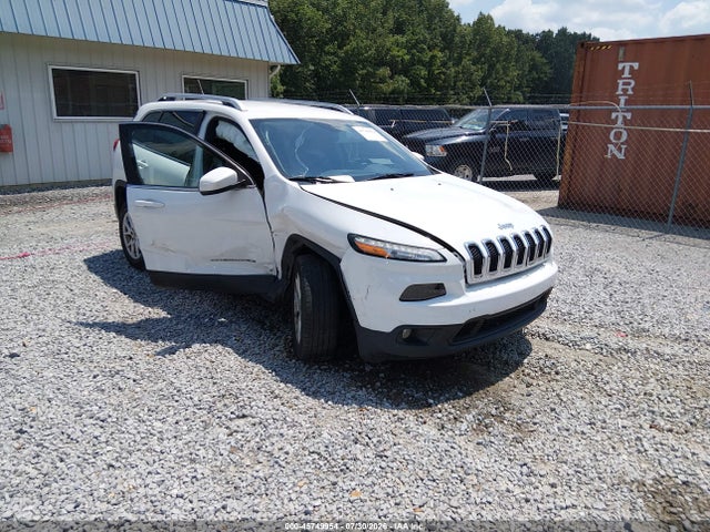 2015 Jeep Cherokee Latitude მანქანა იყიდება აუქციონზე, vin: 1C4PJLCB1FW694651, აუქციონის ნომერი: 45749954