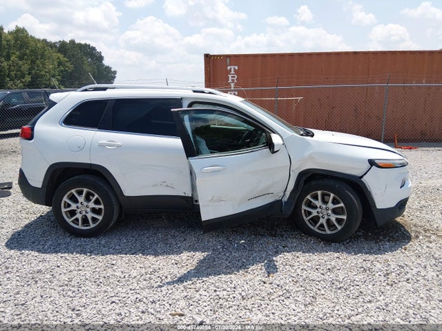 2015 Jeep Cherokee Latitude მანქანა იყიდება აუქციონზე, vin: 1C4PJLCB1FW694651, აუქციონის ნომერი: 45749954