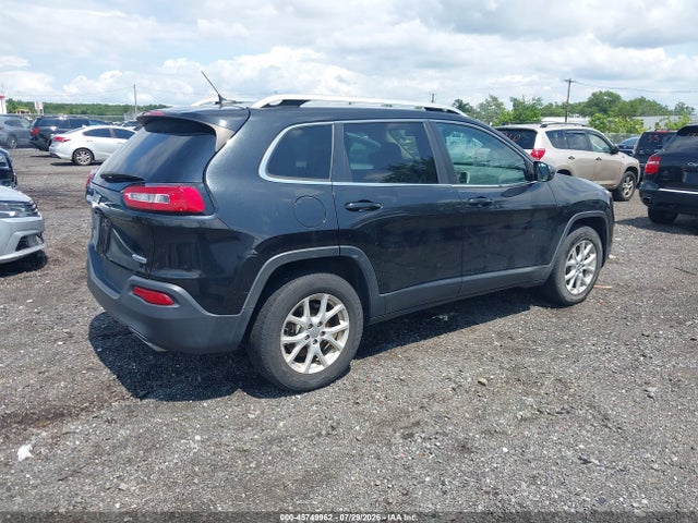 Продажа на аукционе авто 2015 Jeep Cherokee Latitude, vin: 1C4PJMCS8FW625266, номер лота: 45749962