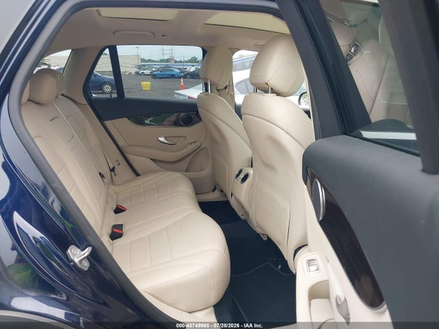 Продаж на аукціоні авто 2017 Mercedes-benz Glc 300 4matic, vin: WDC0G4KB9HF221083, номер лоту: 45749965