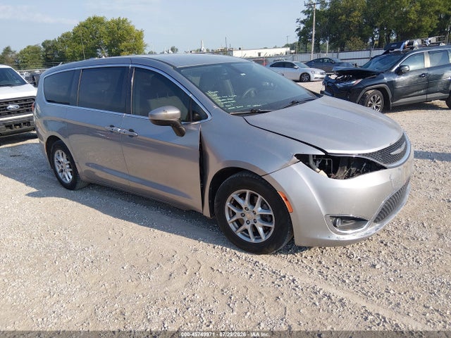 Chrysler Pacifica Touring 2017 2C4RC1DG3HR501400 главное изображение