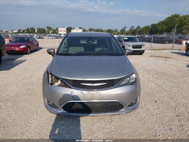 Chrysler Pacifica Touring 2017 2C4RC1DG3HR501400 Image 12