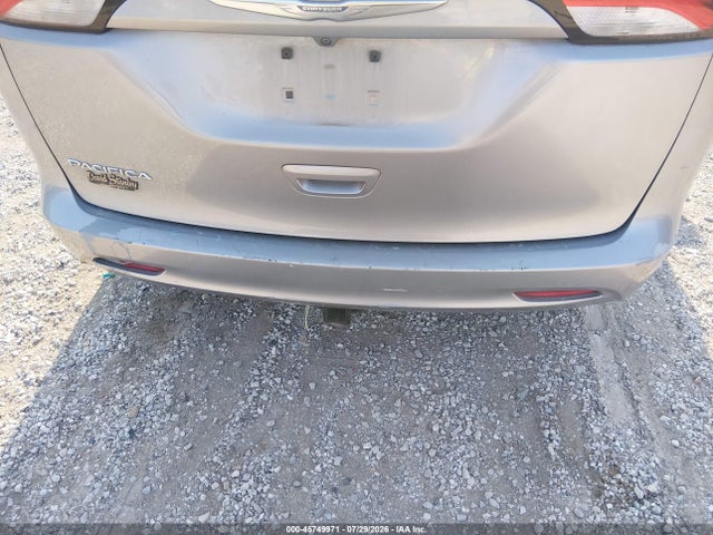 Chrysler Pacifica Touring 2017 2C4RC1DG3HR501400 Image 17