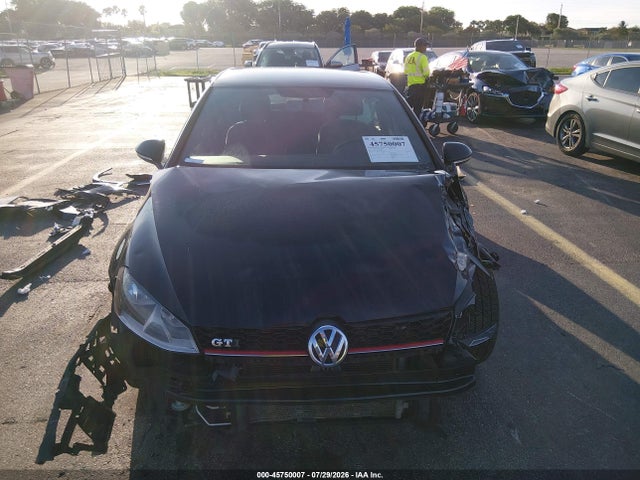 Продажа на аукционе авто 2017 Volkswagen Golf Gti S 4-door, vin: 3VW4T7AU2HM003801, номер лота: 45750007