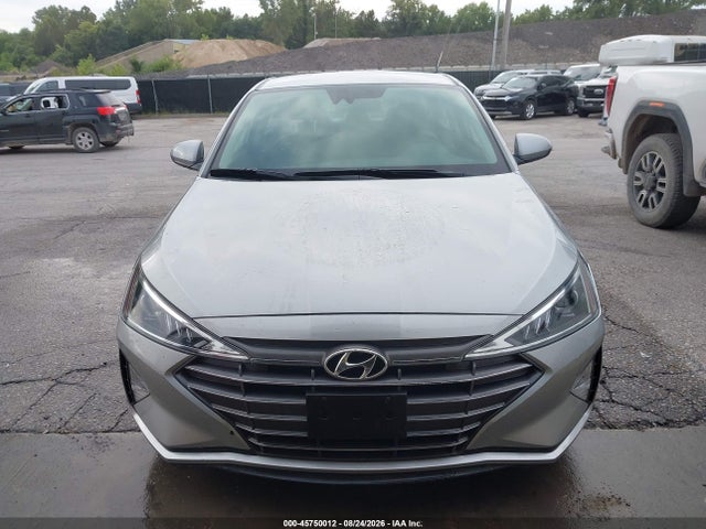 45750012 :رقم المزاد ، 5NPD74LF4LH613430 vin ، 2020 Hyundai Elantra Se مزاد بيع
