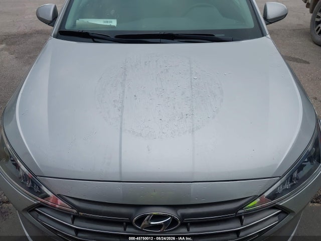 45750012 :رقم المزاد ، 5NPD74LF4LH613430 vin ، 2020 Hyundai Elantra Se مزاد بيع
