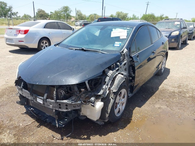 45750022 :رقم المزاد ، 1G1BC5SM3J7239055 vin ، 2018 Chevrolet Cruze Ls Auto مزاد بيع