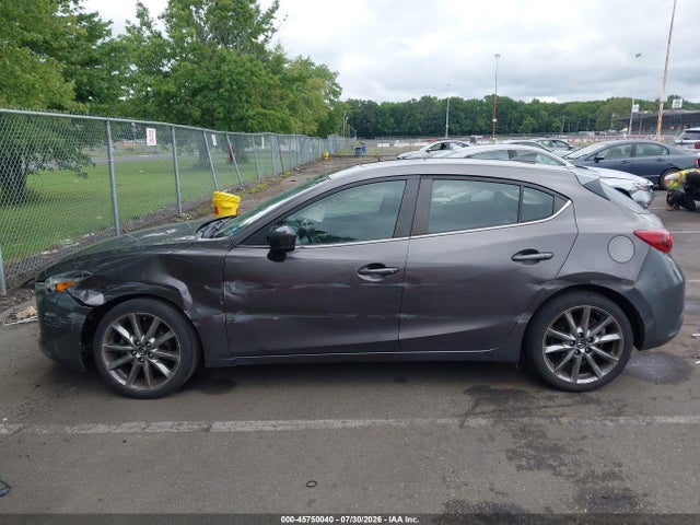 Aukcja sprzedaży 2018 Mazda Mazda3 Grand Touring, vin: 3MZBN1M37JM215682, numer aukcji: 45750040