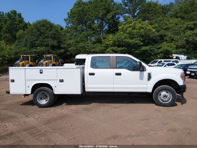 45750101 :رقم المزاد ، 1FD8W3H65LED99227 vin ، 2020 Ford F-350 Chassis Xl مزاد بيع