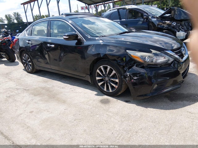 2017 Nissan Altima 2.5 Sl მანქანა იყიდება აუქციონზე, vin: 1N4AL3APXHC144664, აუქციონის ნომერი: 45750174