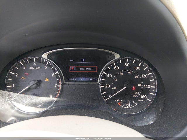 2017 Nissan Altima 2.5 Sl მანქანა იყიდება აუქციონზე, vin: 1N4AL3APXHC144664, აუქციონის ნომერი: 45750174