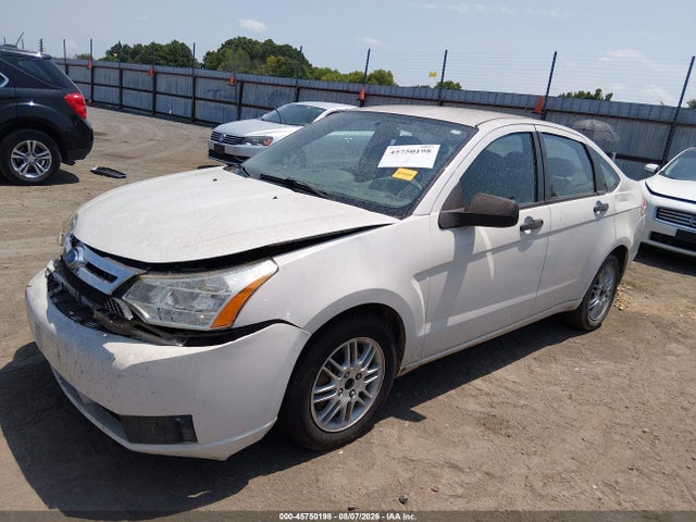 45750198 :رقم المزاد ، 1FAHP3FN6AW266954 vin ، 2010 Ford Focus Se مزاد بيع