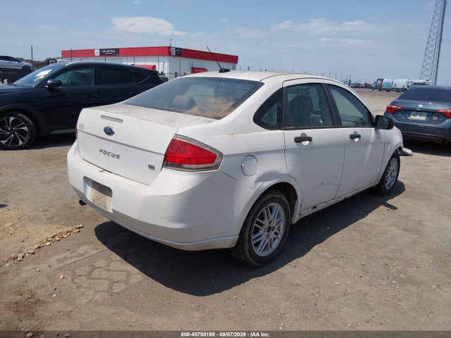 45750198 :رقم المزاد ، 1FAHP3FN6AW266954 vin ، 2010 Ford Focus Se مزاد بيع