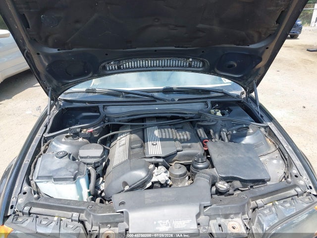 45750200 :رقم المزاد ، WBABS33412JY42424 vin ، 2002 Bmw 325ci مزاد بيع