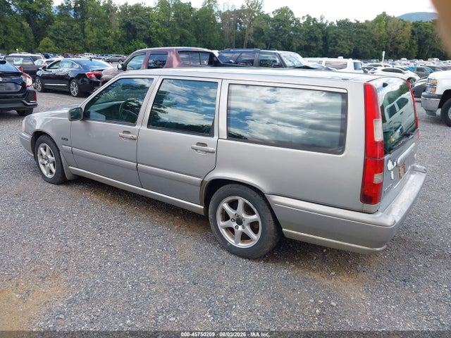 Продажа на аукционе авто 1998 Volvo V70, vin: YV1LW5577W3474902, номер лота: 45750209