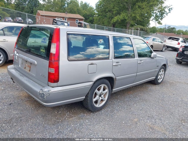 Продажа на аукционе авто 1998 Volvo V70, vin: YV1LW5577W3474902, номер лота: 45750209