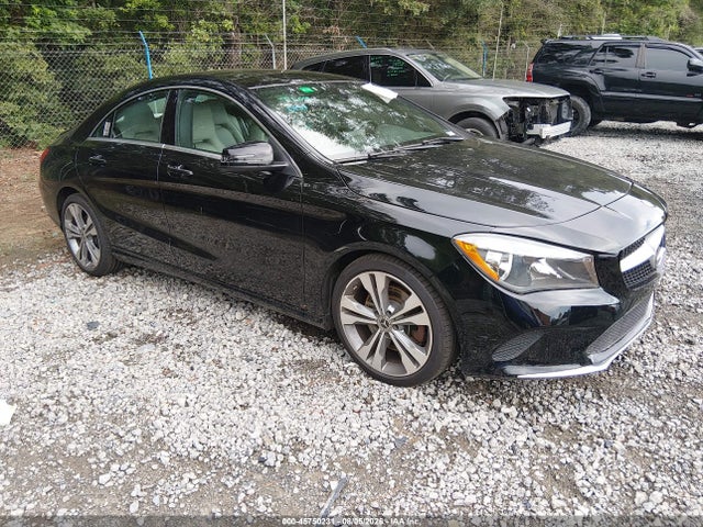 45750231 :رقم المزاد ، WDDSJ4EB8KN745436 vin ، 2019 Mercedes-benz Cla 250 مزاد بيع