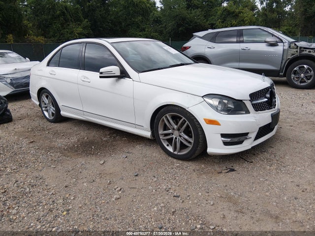 45750277 :رقم المزاد ، WDDGF4HB6DR276135 vin ، 2013 Mercedes-benz C 250 Sport مزاد بيع
